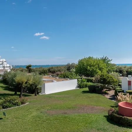 Les Grenadines-6 By Interhome * לה גרנד מוט